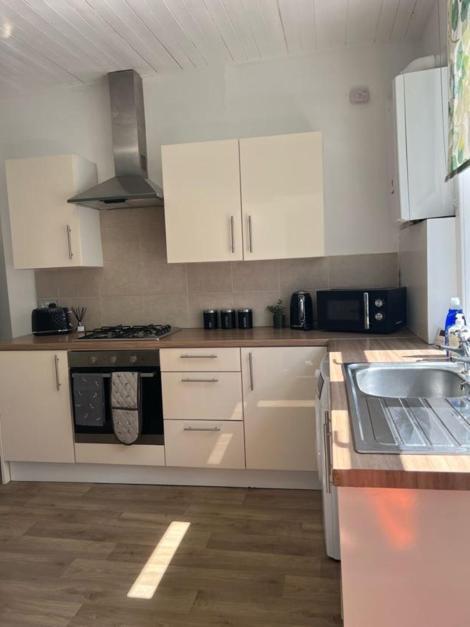 Moorfield Street Guesthouse Leeds  Esterno foto